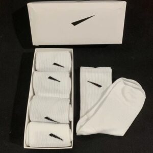 n 1 kke socks y