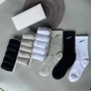 n 1 kke socks y