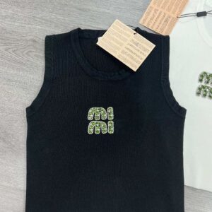 m1u vest y