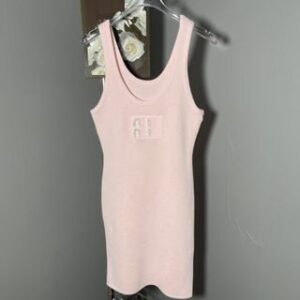 M1u dress y