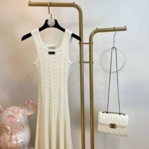 M1u dress y
