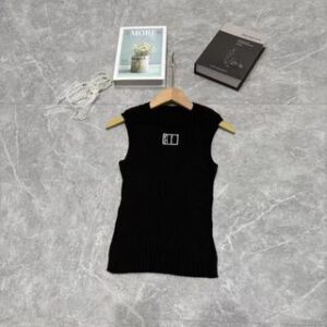 M1u vest y