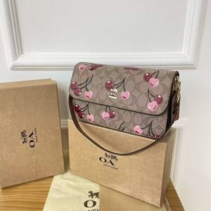 C0ach bag y