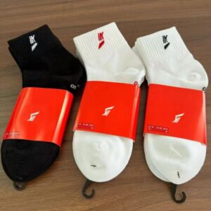 N1ke socks y