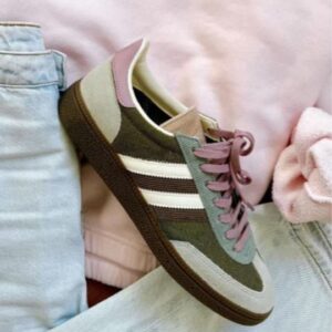 Ad1d@s sneakers y