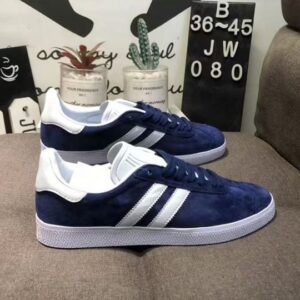 Ad1d@s sneakers y