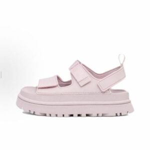 Uu g sandals y