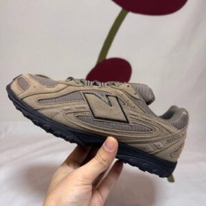 N bb 2 0 4 L sneakers y