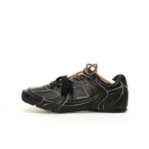 N bb x M1u 5 3 0 S L sneakers y