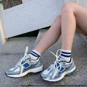 N bb sneakers y
