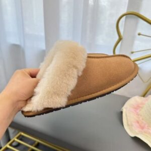 Uu g shoes y