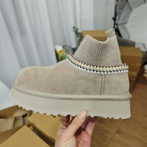 Uu g shoes y