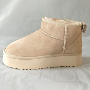 Uu g shoes y