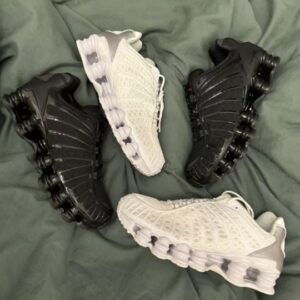 N1ke sneakers y