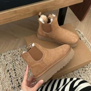 Uug shoes y