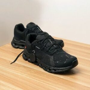 0n Cl0ud sneakers y