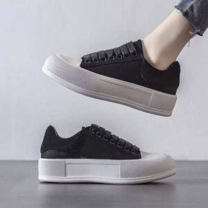 A1x Mc Qu33n sneakers y