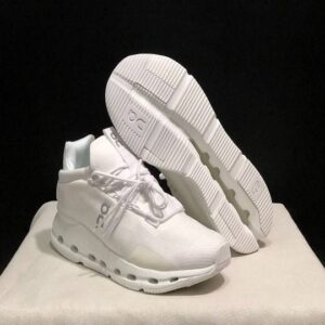 0n C10udd sneakers y
