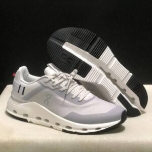 0n C10udd sneakers y