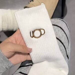 U u g socks y