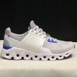 0n Cl0ud sneakers y