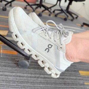 0n Cl0ud sneakers y