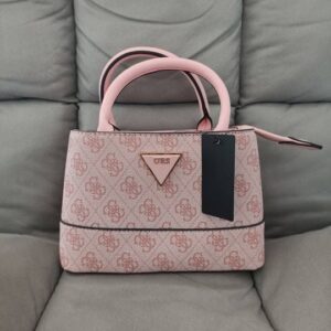 Gue$$ handbag y