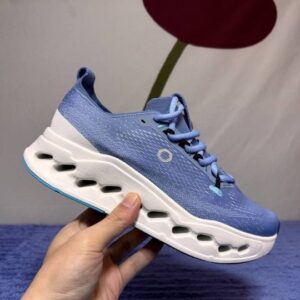 0n Cl0ud sneakers y