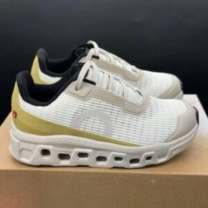 0n Cl0ud sneakers y