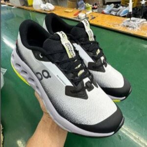 0n Cl0udm0nster sneakers y