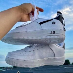 N-k A1r F0rc3 1 sneakers y