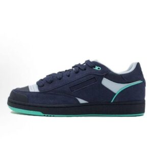 R33bk Clvb C sneakers y