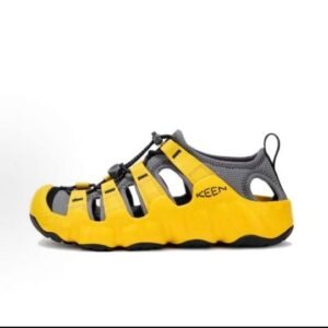 K33n Y0gu1 sandals y
