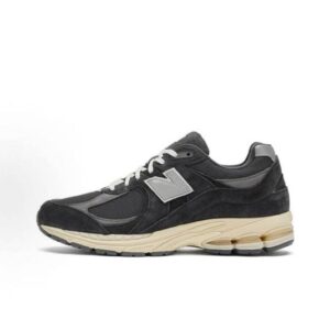N bb 2OO2R sneakers y