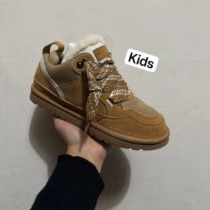 U u g boots kids y